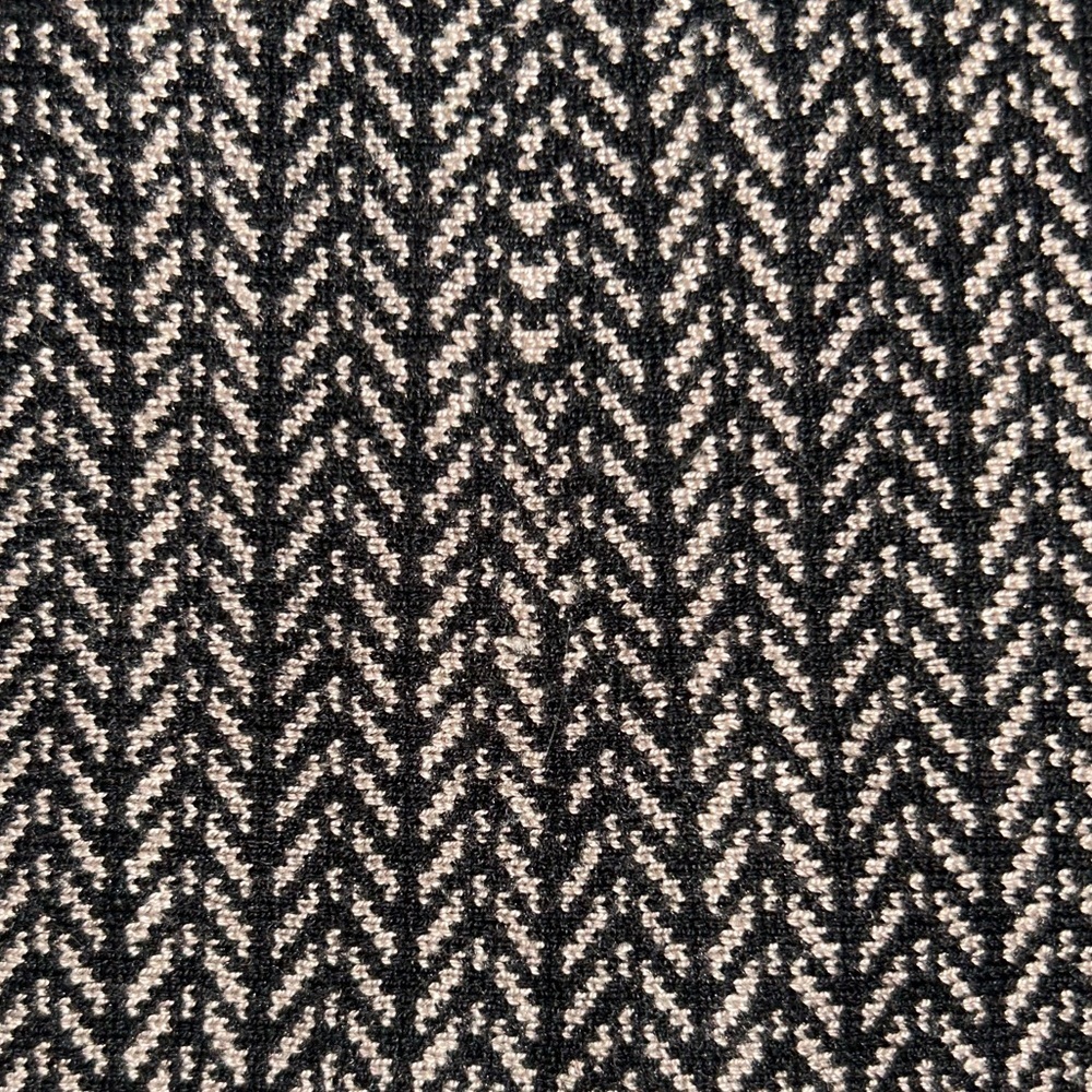 Milano Herringbone Knit Skirt - Picture 5 of 5